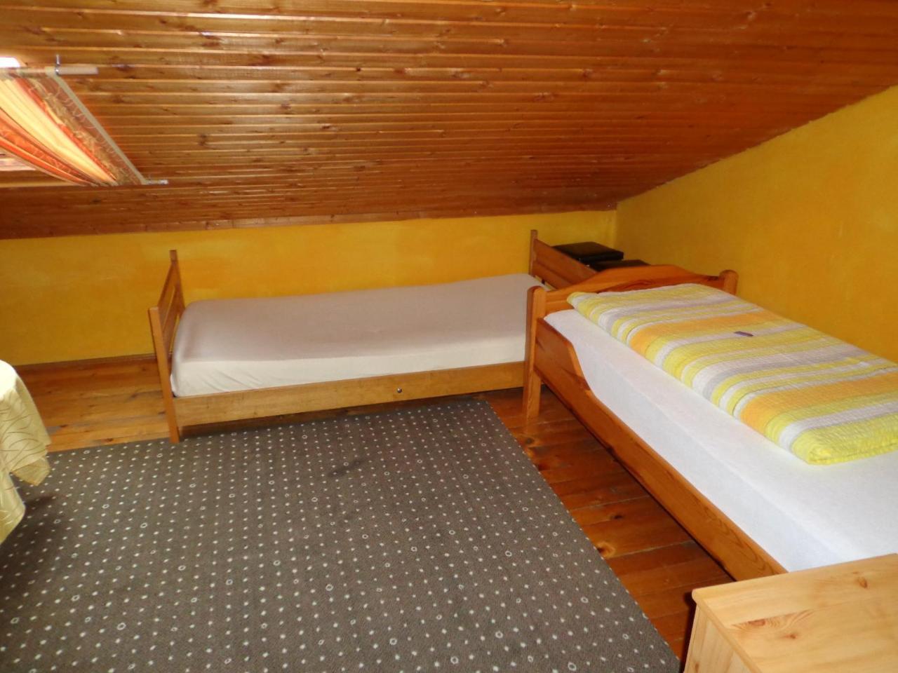 Gasthof - Pension Schamberger Neukirchen beim Heiligen Blut Exterior foto